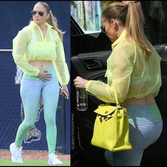 NWOT Naked Wardrobe Neon Pink Half Zip Crop Top - Picture 13 of 13